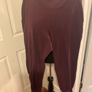 Lululemon Align Joggers Burgundy
